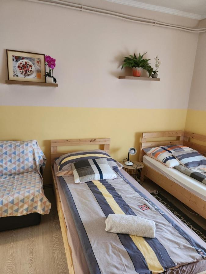 Orsi Apartman / vendegház Kecskemét Buitenkant foto