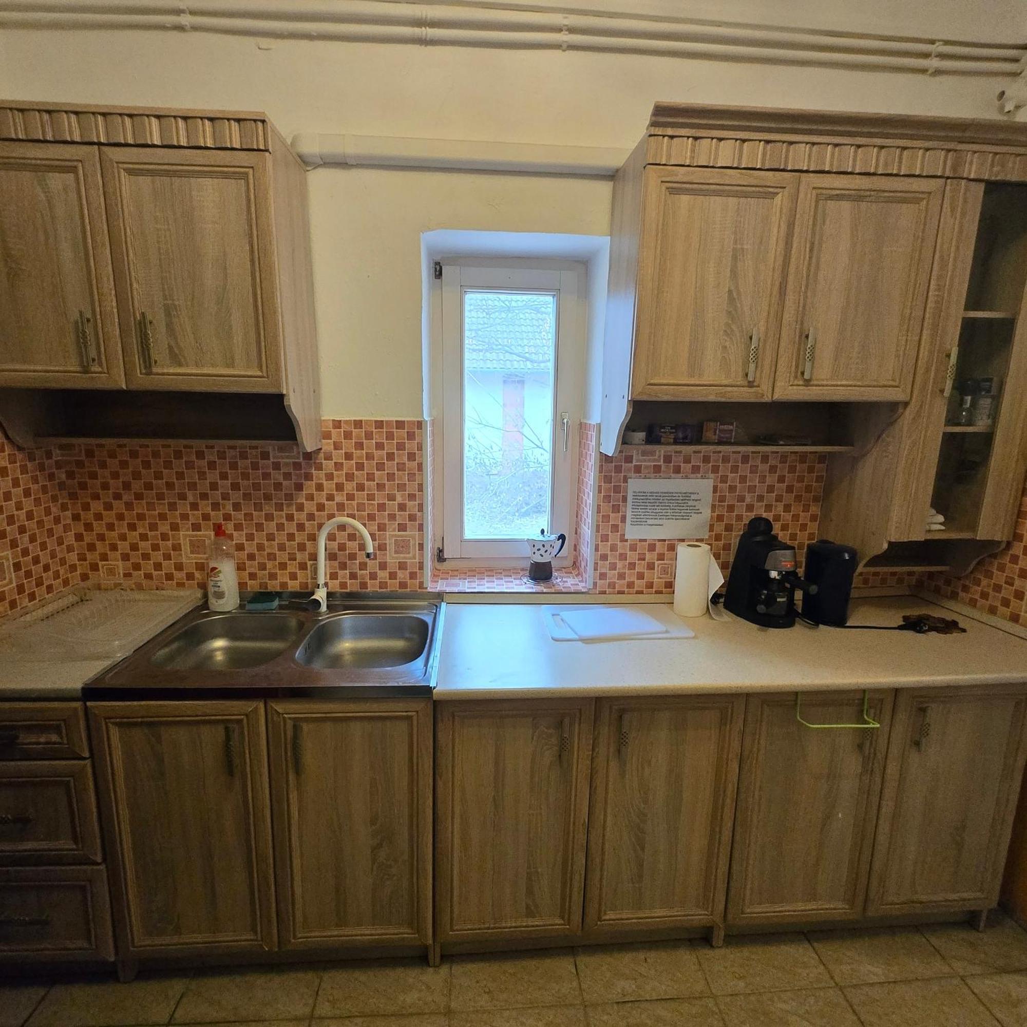 Orsi Apartman / vendegház Kecskemét Buitenkant foto